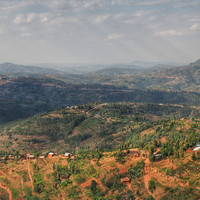 Gebirgslandschaft im Distrikt Nyamagabe